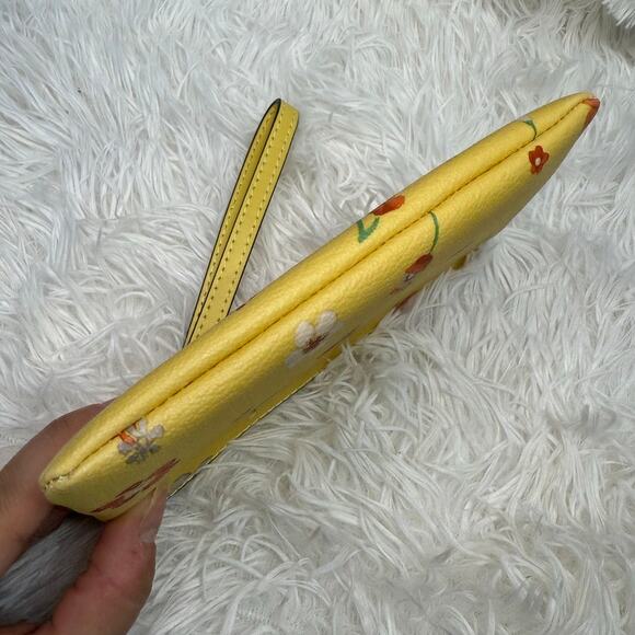 COACH Yellow Floral Wristlet - Picture 4 of 5